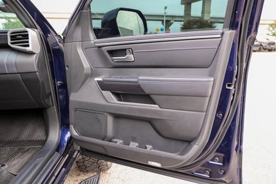 2025 Toyota TUNDRA 4X4 Platinum