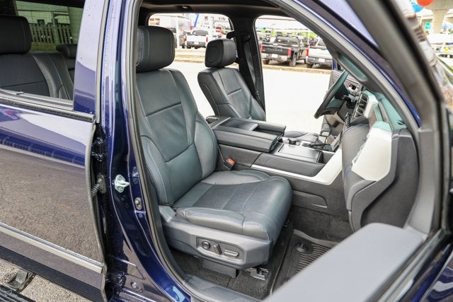 2025 Toyota TUNDRA 4X4 Platinum