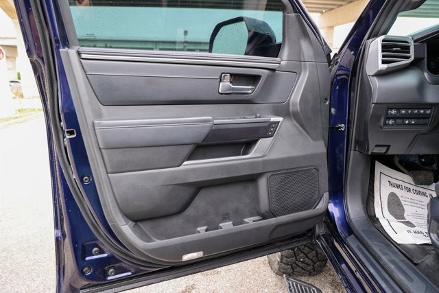 2025 Toyota TUNDRA 4X4 Platinum