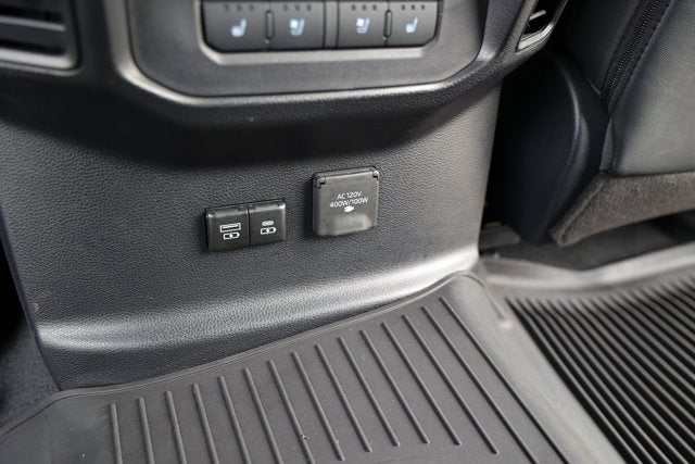 2025 Toyota TUNDRA 4X4 Platinum