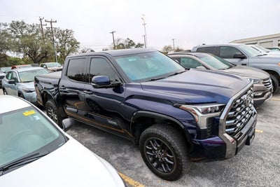 2023 Toyota TUNDRA 4X4 Platinum