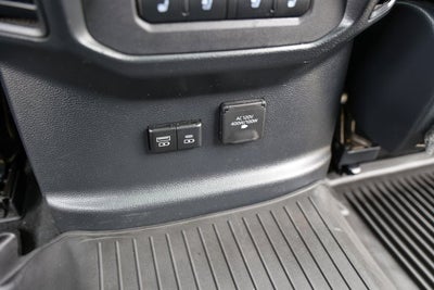 2023 Toyota TUNDRA 4X4 Platinum