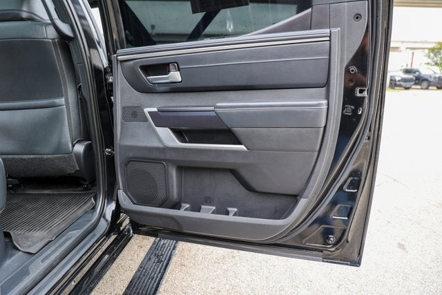 2023 Toyota TUNDRA 4X4 Platinum