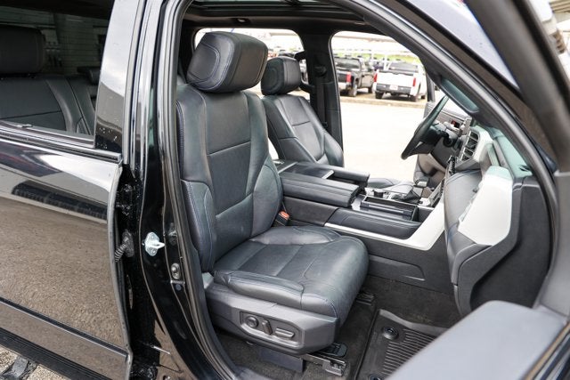 2023 Toyota TUNDRA 4X4 Platinum