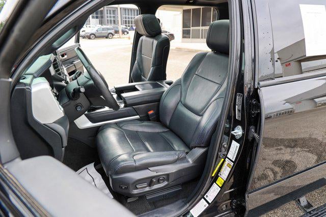 2023 Toyota TUNDRA 4X4 Platinum