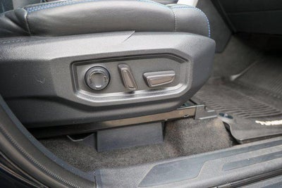 2023 Toyota TUNDRA 4X4 Platinum
