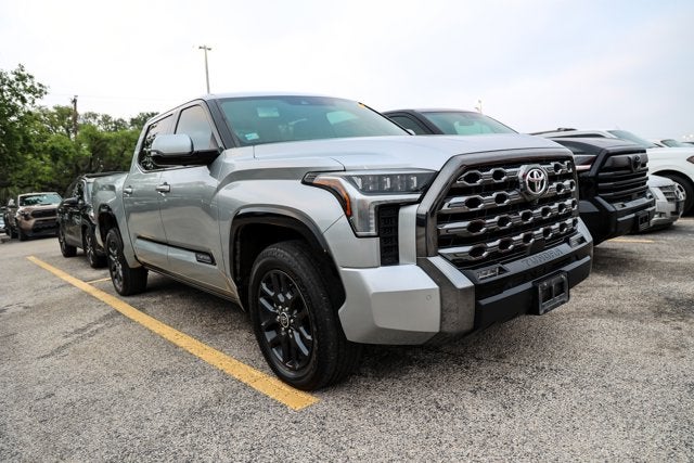 2023 Toyota TUNDRA 4X4 Platinum