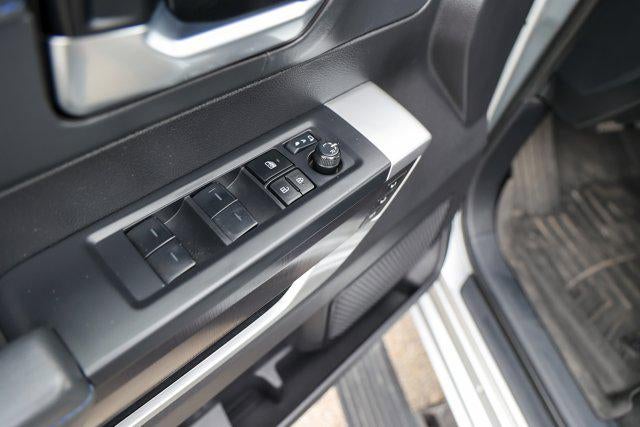 2023 Toyota TUNDRA 4X4 Platinum
