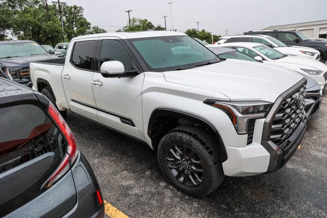 2022 Toyota Tundra Platinum