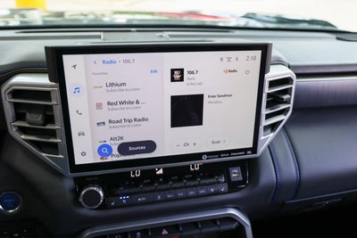 2023 Toyota Tundra i-FORCE MAX Platinum Hybrid