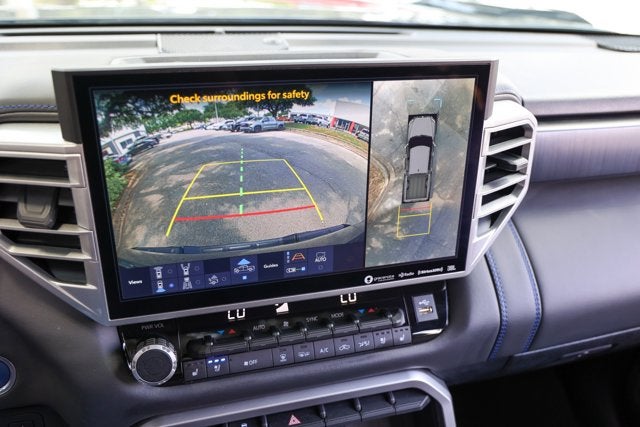 2023 Toyota Tundra i-FORCE MAX Platinum Hybrid