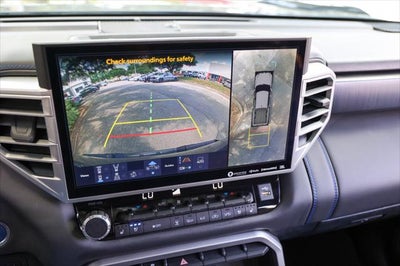2023 Toyota Tundra i-FORCE MAX Platinum Hybrid