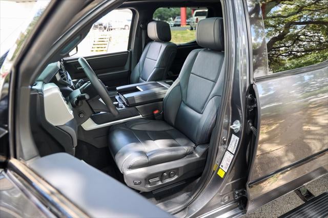 2023 Toyota Tundra i-FORCE MAX Platinum Hybrid
