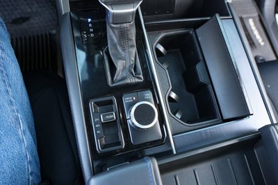 2023 Toyota TUNDRA HV 4X4 Platinum Hybrid