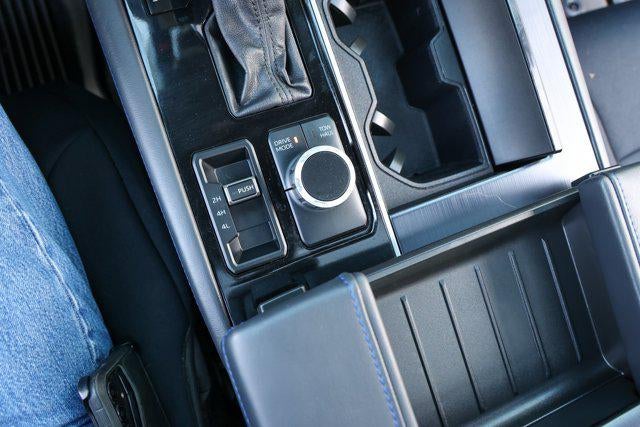 2023 Toyota TUNDRA HV 4X4 Platinum Hybrid