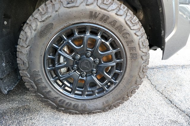 2025 Toyota TUNDRA 4X4 Limited