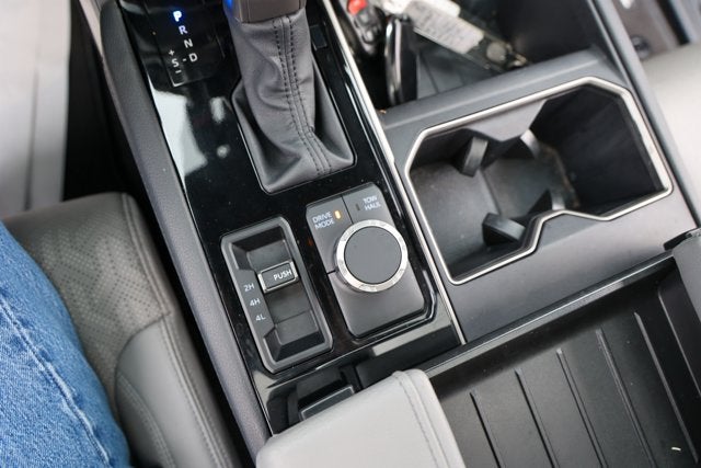 2025 Toyota TUNDRA 4X4 Limited