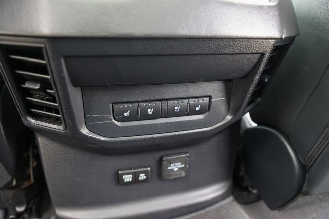 2025 Toyota TUNDRA 4X4 Platinum