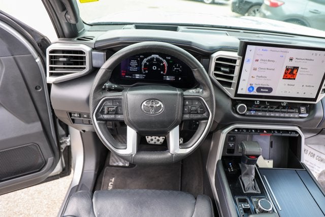 2025 Toyota TUNDRA 4X4 Platinum