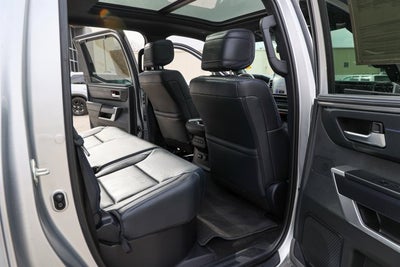 2025 Toyota TUNDRA 4X4 Platinum