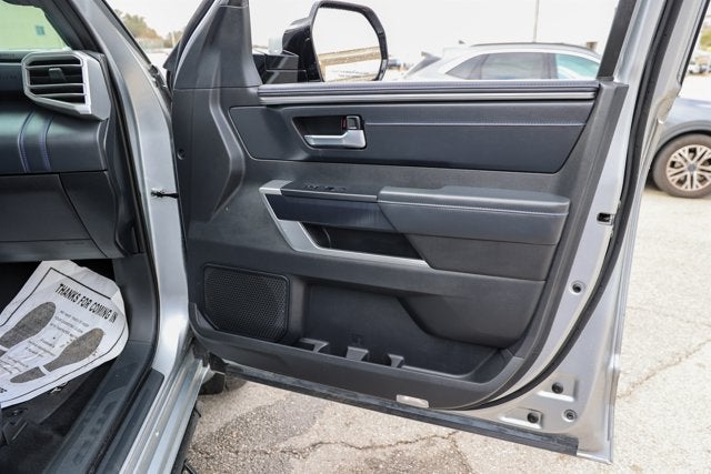 2025 Toyota TUNDRA 4X4 Platinum