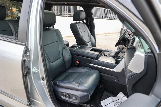 2025 Toyota TUNDRA 4X4 Platinum