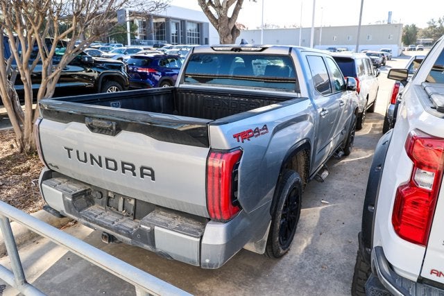 2025 Toyota TUNDRA 4X4 Platinum