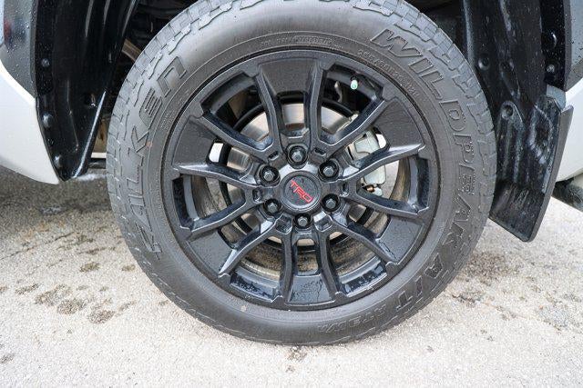 2025 Toyota TUNDRA 4X4 Platinum