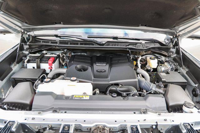 2025 Toyota TUNDRA 4X4 Platinum