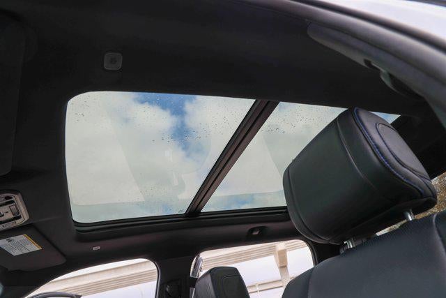 2025 Toyota TUNDRA 4X4 Platinum