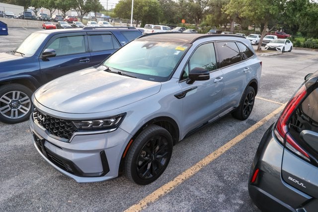 2022 Kia Sorento SX