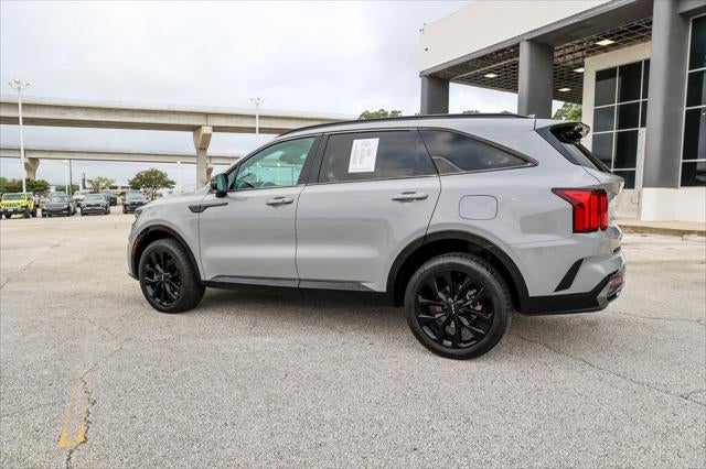 2022 Kia Sorento SX