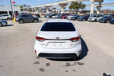 2025 Toyota COROLLA LE