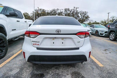 2025 Toyota COROLLA LE