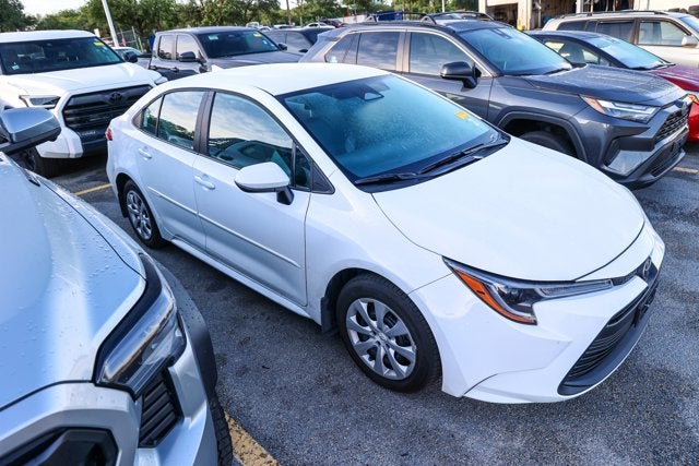 2026 Toyota COROLLA LE