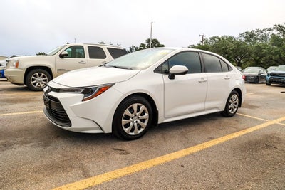 2026 Toyota Corolla LE