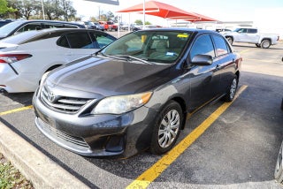2013 Toyota COROLLA LE