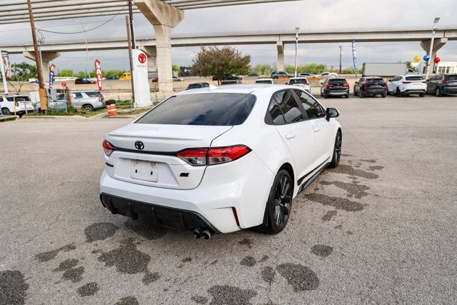 2026 Toyota COROLLA SE