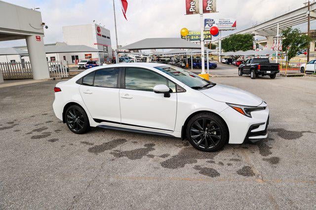 2026 Toyota COROLLA SE