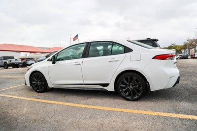 2026 Toyota COROLLA SE