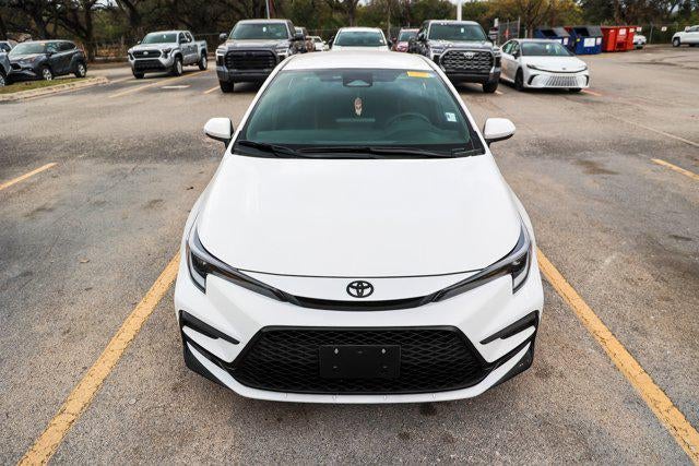 2026 Toyota COROLLA SE