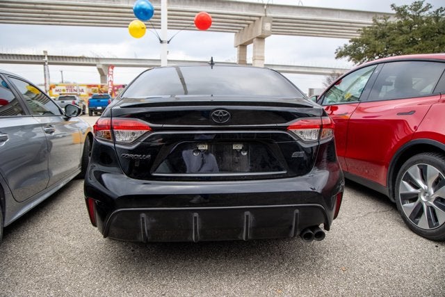 2025 Toyota COROLLA SE