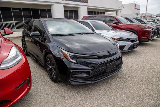 2025 Toyota COROLLA SE