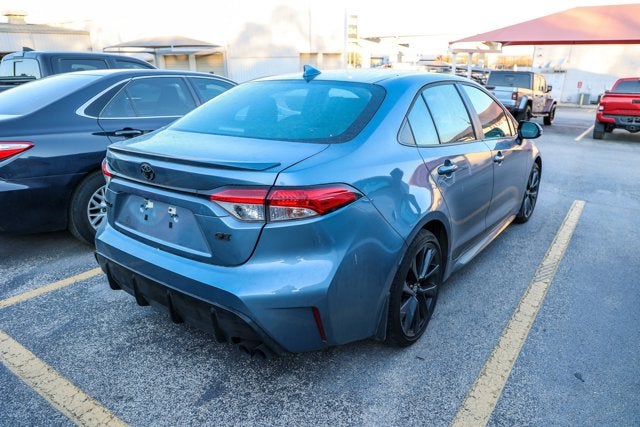 2024 Toyota COROLLA SE