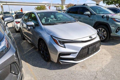 2026 Toyota COROLLA SE