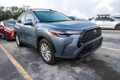 2024 Toyota Corolla Cross LE