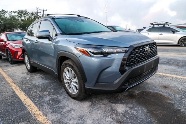 2024 Toyota Corolla Cross LE
