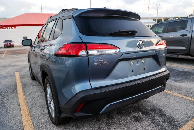 2024 Toyota Corolla Cross LE