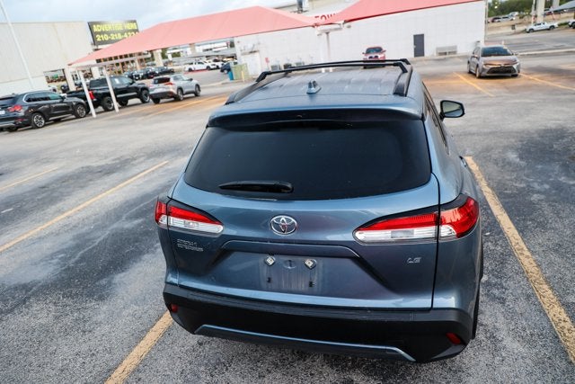 2024 Toyota Corolla Cross LE