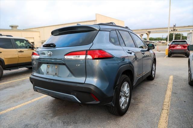 2024 Toyota Corolla Cross LE